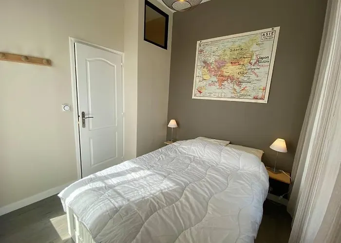 Eventail Agreable 2 Pieces Proche Et